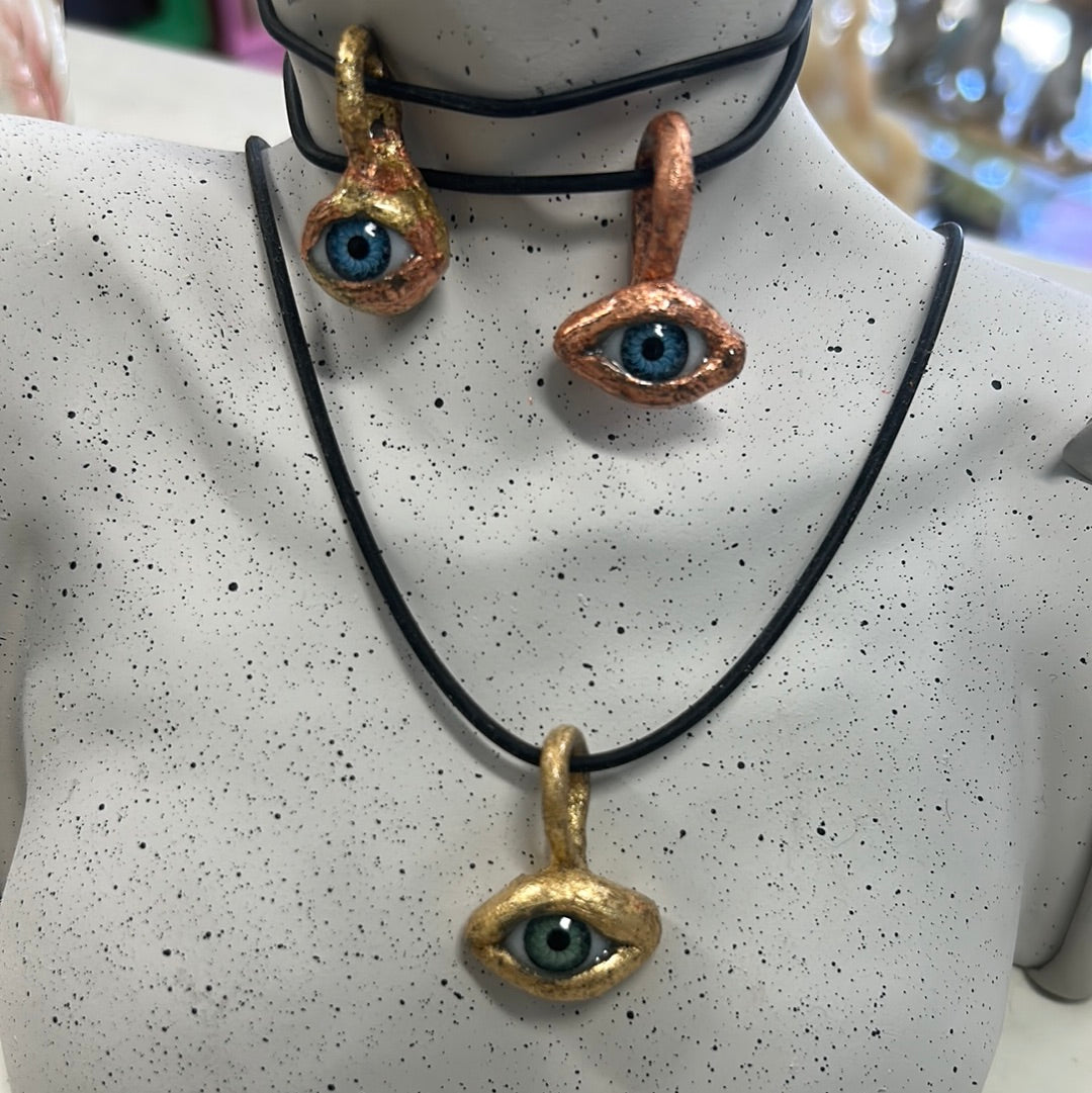 NEW! Vision pendant